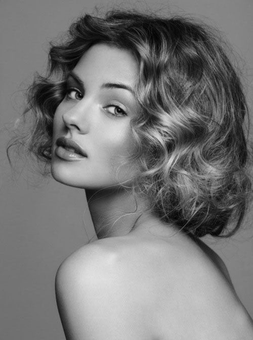 15 Short Curly Hair for Round Faces | Short Hairstyles ...