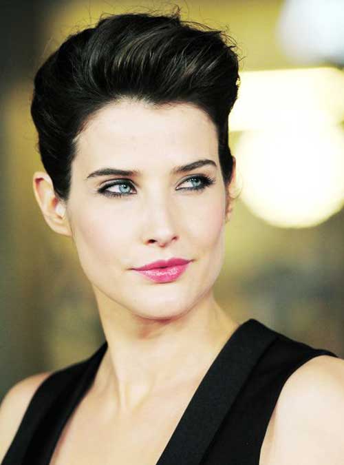 Female Celebrities with Short Hair-20