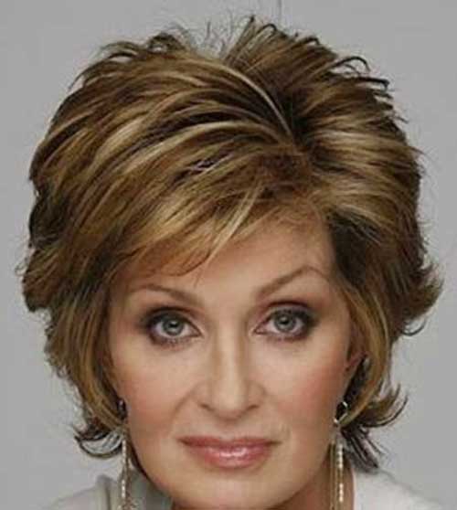 Highlighted Short Haircuts for Older Ladies