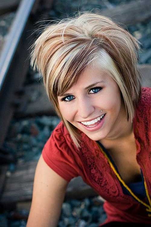 Short Blonde Highlighted Hairstyles
