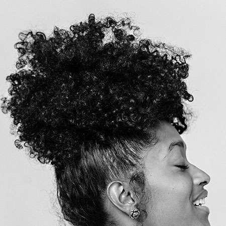 Short Hairstyles for Black Women - 19