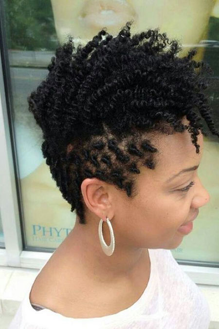 Short Hairstyles for Black Women - 32- 