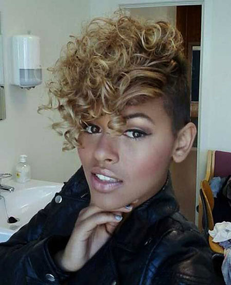Short Curly Hairstyles Black Women - 35- 