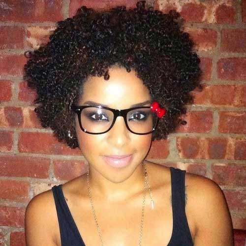 Chic Afro Hairstyles for Short Hair