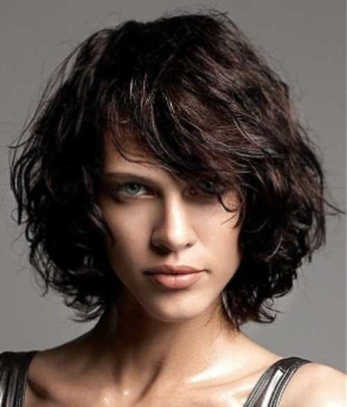 Best Layered Short Haircuts for Curly Thick Hair