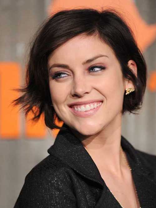 Hairstyles For Short Hair-11