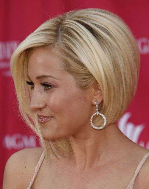 Short Haircuts for Oval Face-9