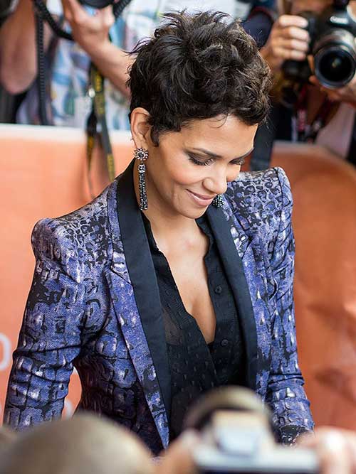 Halle Berry Short Haircuts
