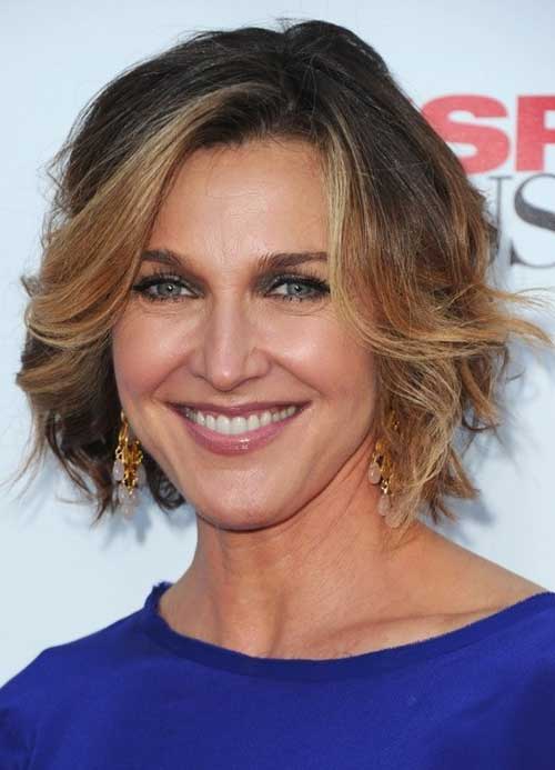 Short Haircuts for Women Over 50 with Wavy Hair