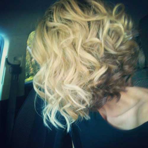 Haircuts for Short Curly Hair