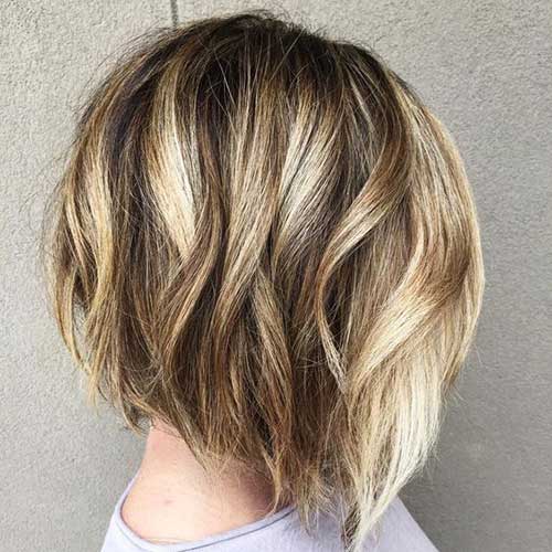 7.Blonde Short Hairstyle