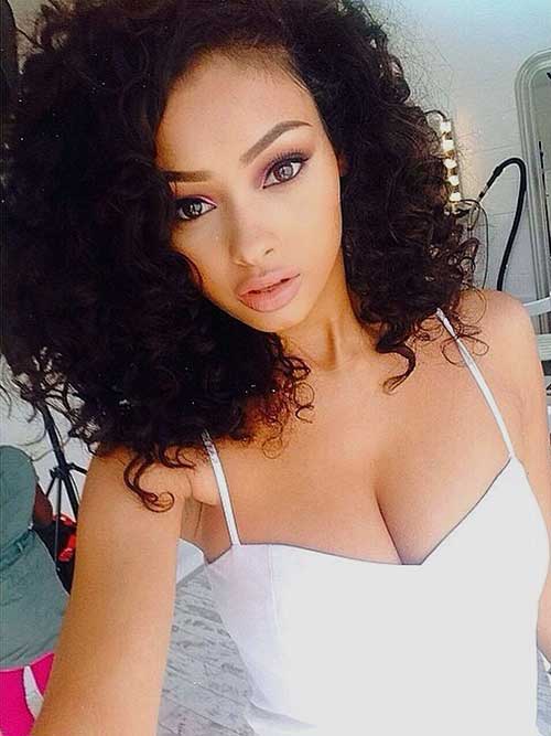 Short Curly Weaves