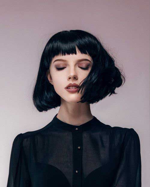Short Hairstyles with Bangs-14