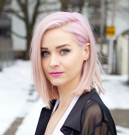 7-Girls-with-Short-Pink-Hair-426