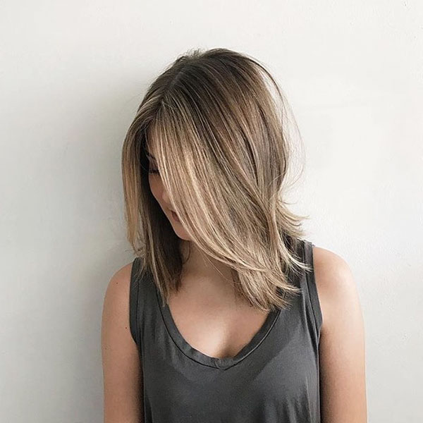 14-short-hairstyles-for-thick-straight-hair-08022019125414
