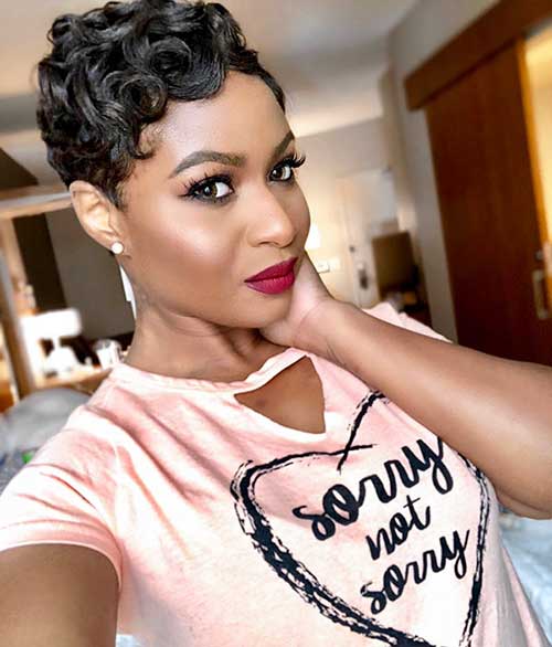 18-eshorthairstyles.com-cute-curly-hairstyle-for-black-women-08042019132418