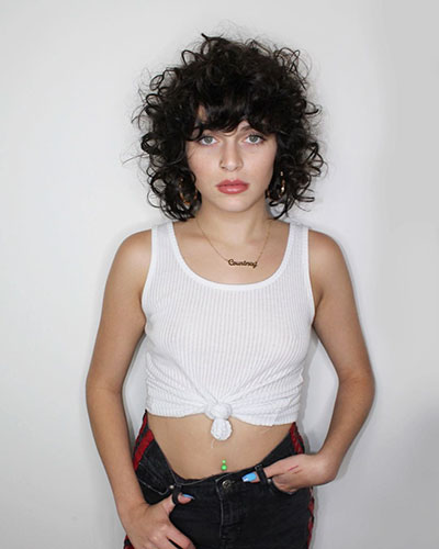 Short Haircuts For Curly Hair With Bangs