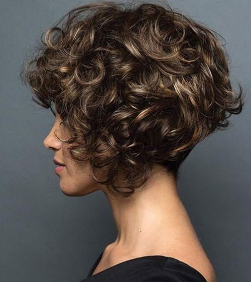 Short Curly Haircuts 2019-22