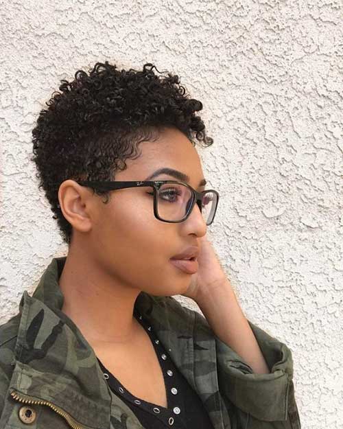 10.Short Natural Pixie Hairstyle for Black Women