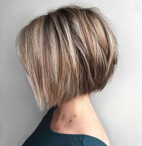 Short Haircuts for Women with Thick Hair-16