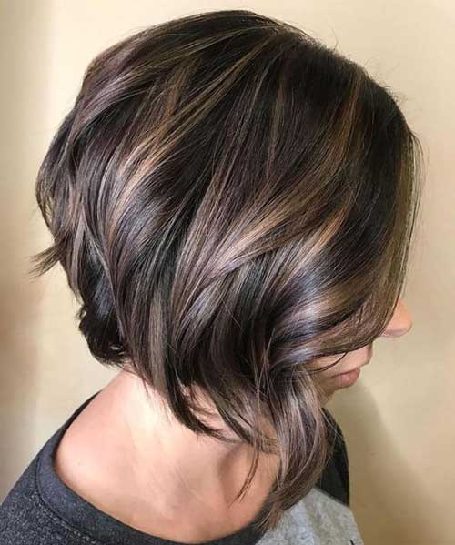 Short Haircuts for Women with Thick Hair-18