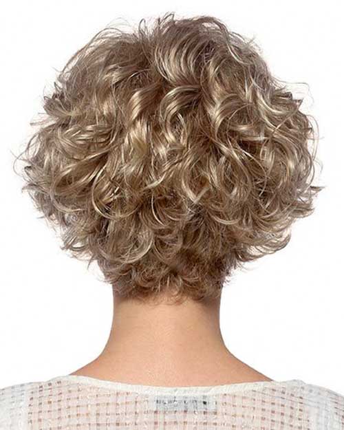 5-short-layers-curly-hair-1410201915325
