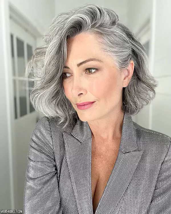 Short Haircuts For Older Women