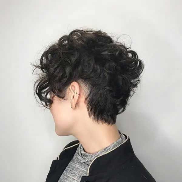 Curly Hairstyles For Short Hair